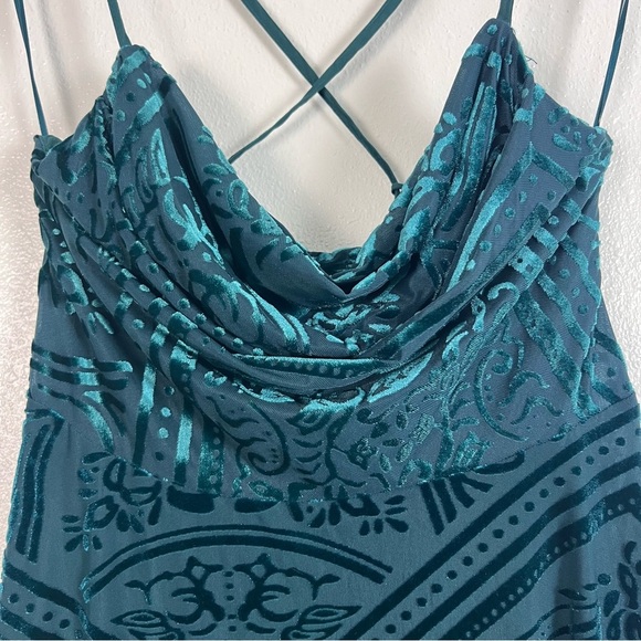 NWT Urban Outfitters Green Emerald Mini Dress - Picture 6 of 10